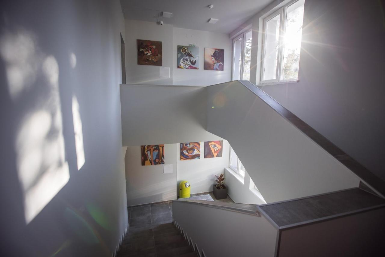 Dorm Bg Pet-Friendly Aparthotel スタラ・ザゴラ エクステリア 写真