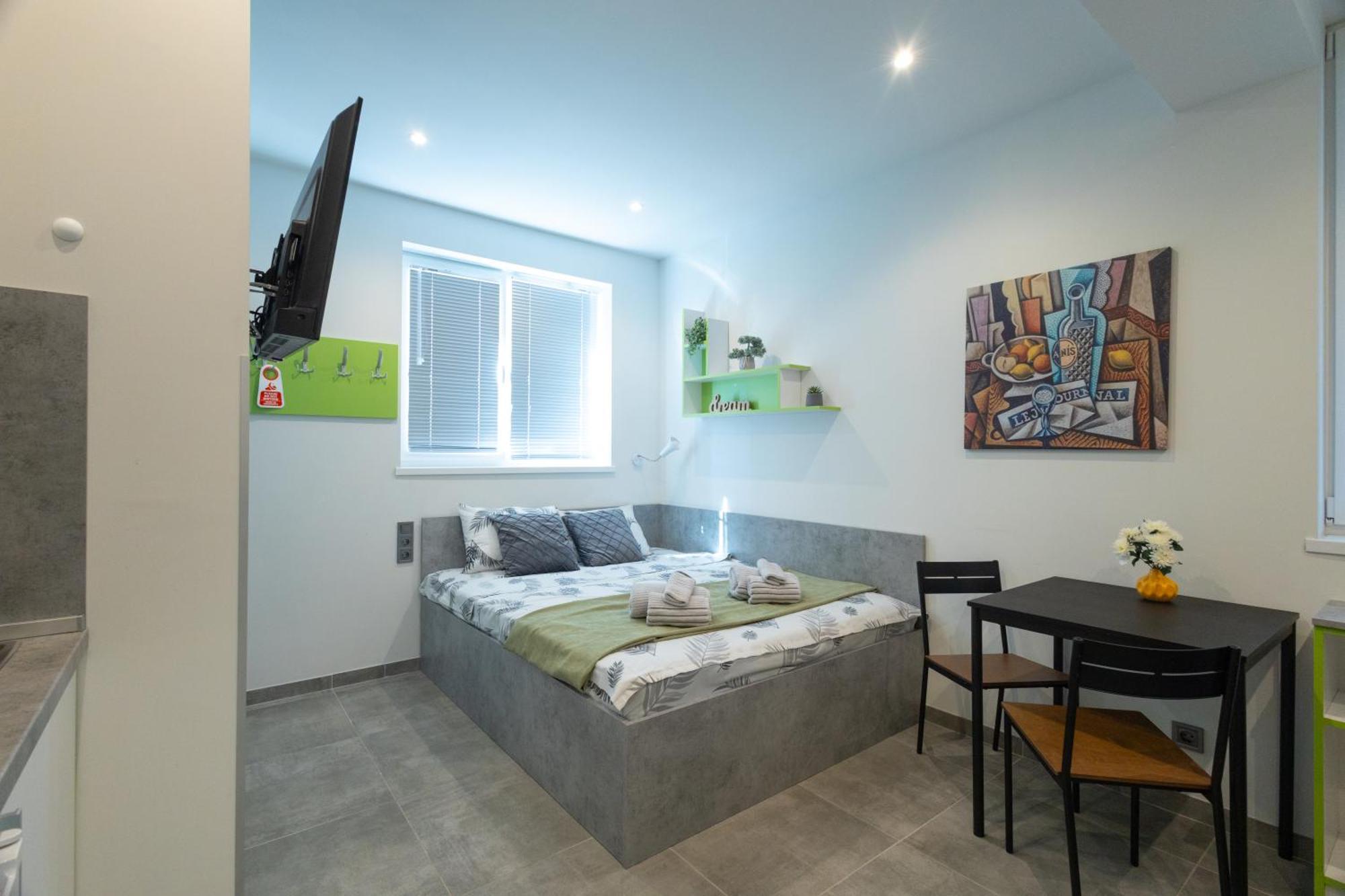 Dorm Bg Pet-Friendly Aparthotel スタラ・ザゴラ エクステリア 写真