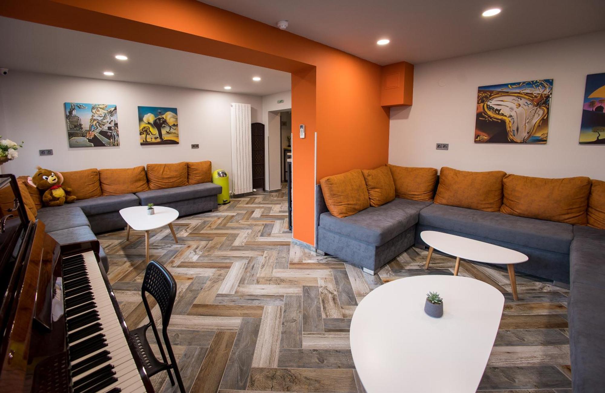 Dorm Bg Pet-Friendly Aparthotel スタラ・ザゴラ エクステリア 写真