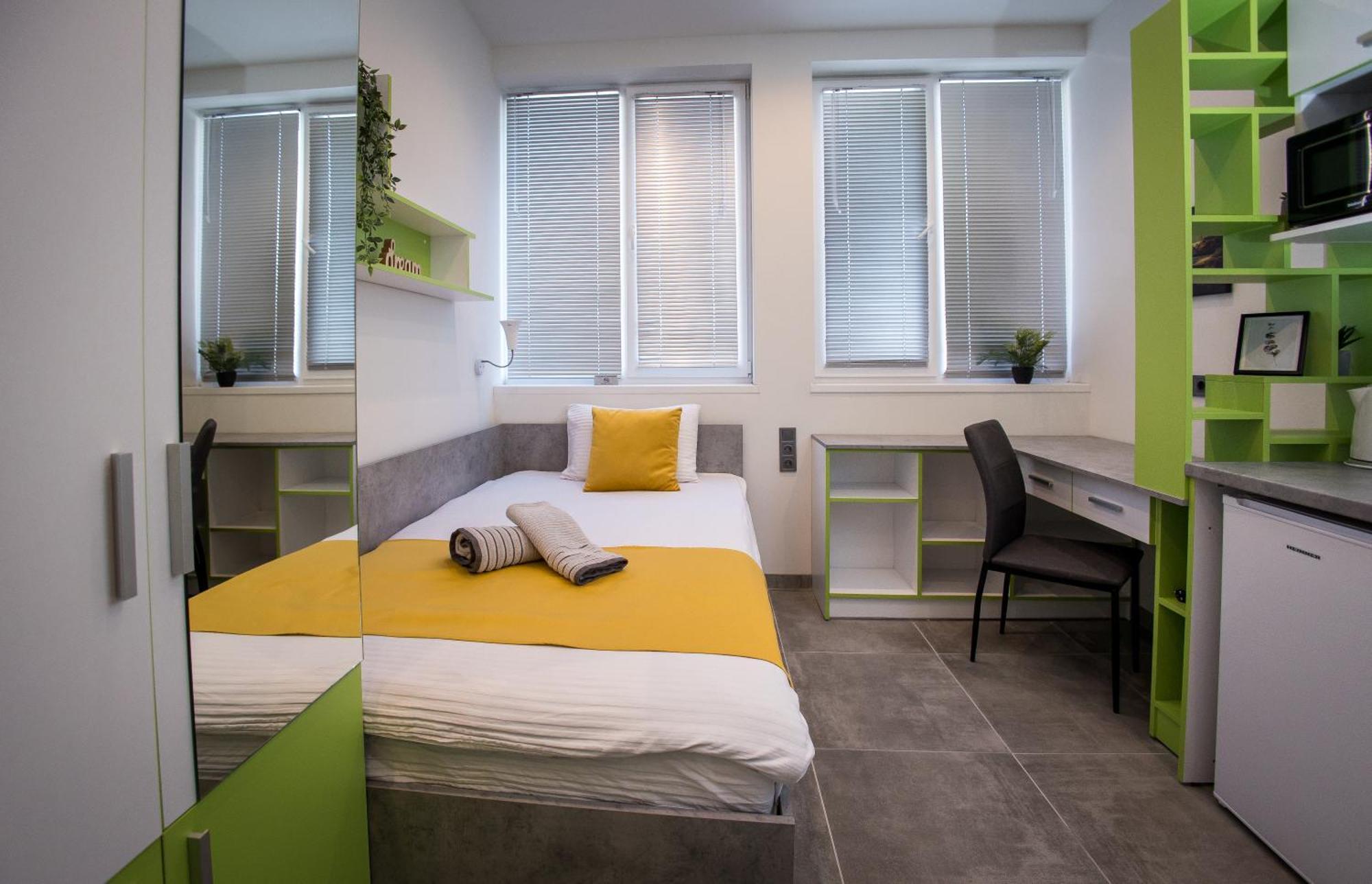 Dorm Bg Pet-Friendly Aparthotel スタラ・ザゴラ エクステリア 写真